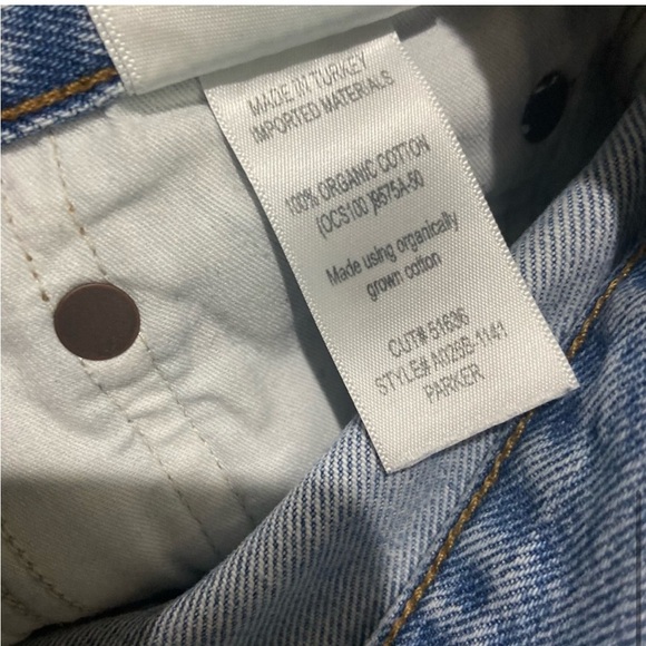 Agolde Parker Vintage Cut Off Short in Riptide Size 24 Light Wash Button Fly - Picture 7 of 7